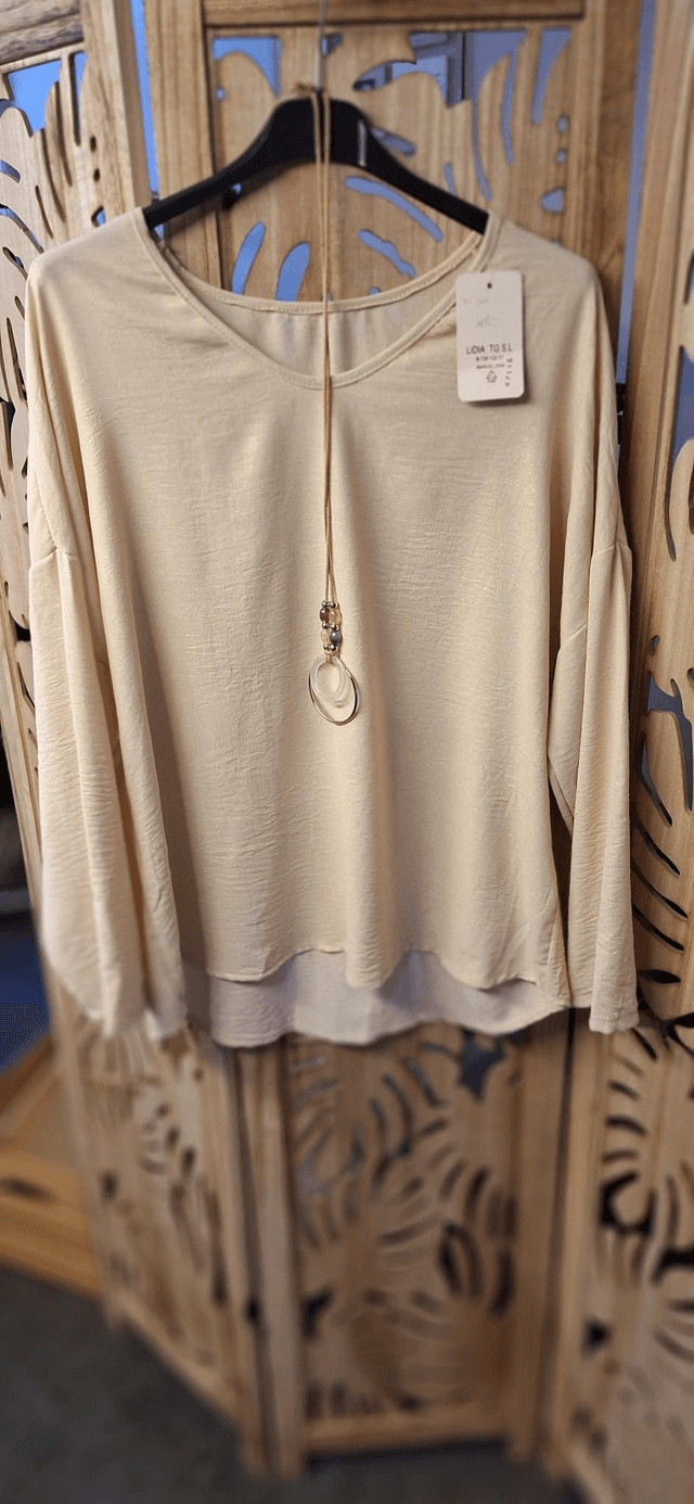 Tee shirt doré collier