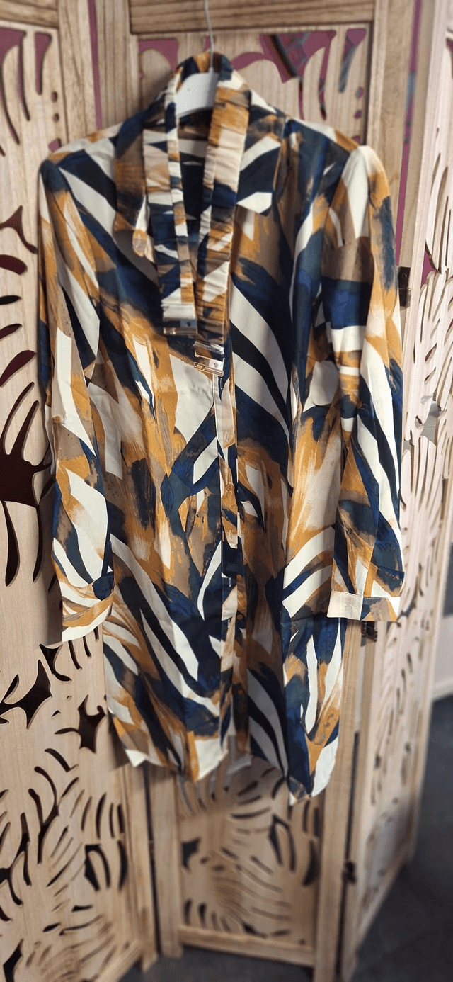 Robe bleu et jaune